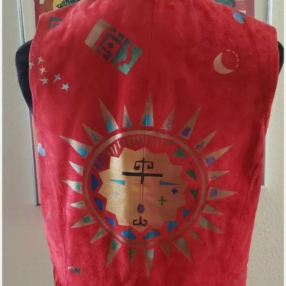 Vintage 90s hand-painted Southwestern suede vest - Picture 4 of 9
